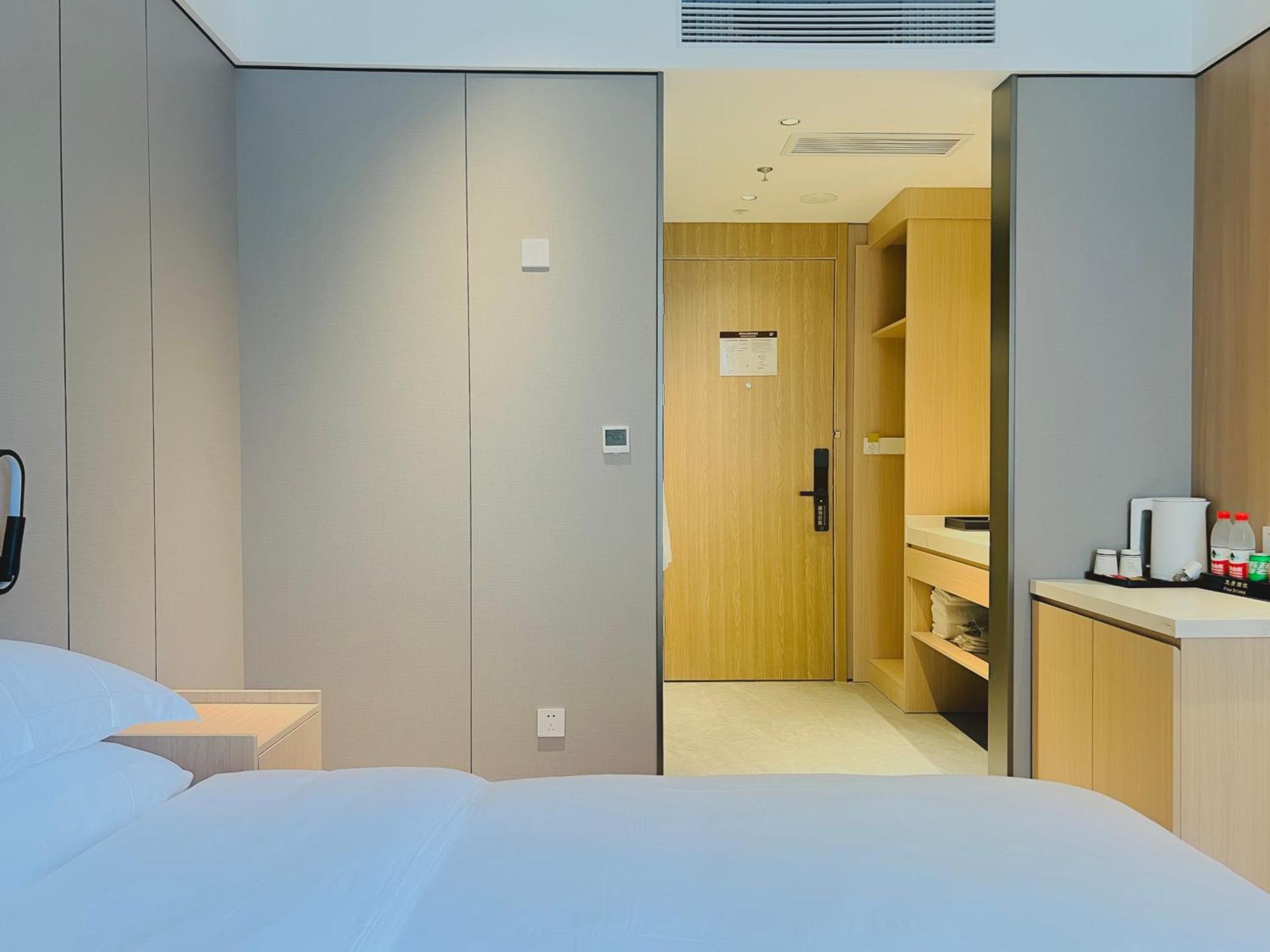 Dayin Garden Hotel -Near People'S Square & Nanjing Road-Large Social Area -Bar -Cafe -Gym -Free Laundry Luggage Storage -24H Front Desk-English Service Thượng Hải Ngoại thất bức ảnh