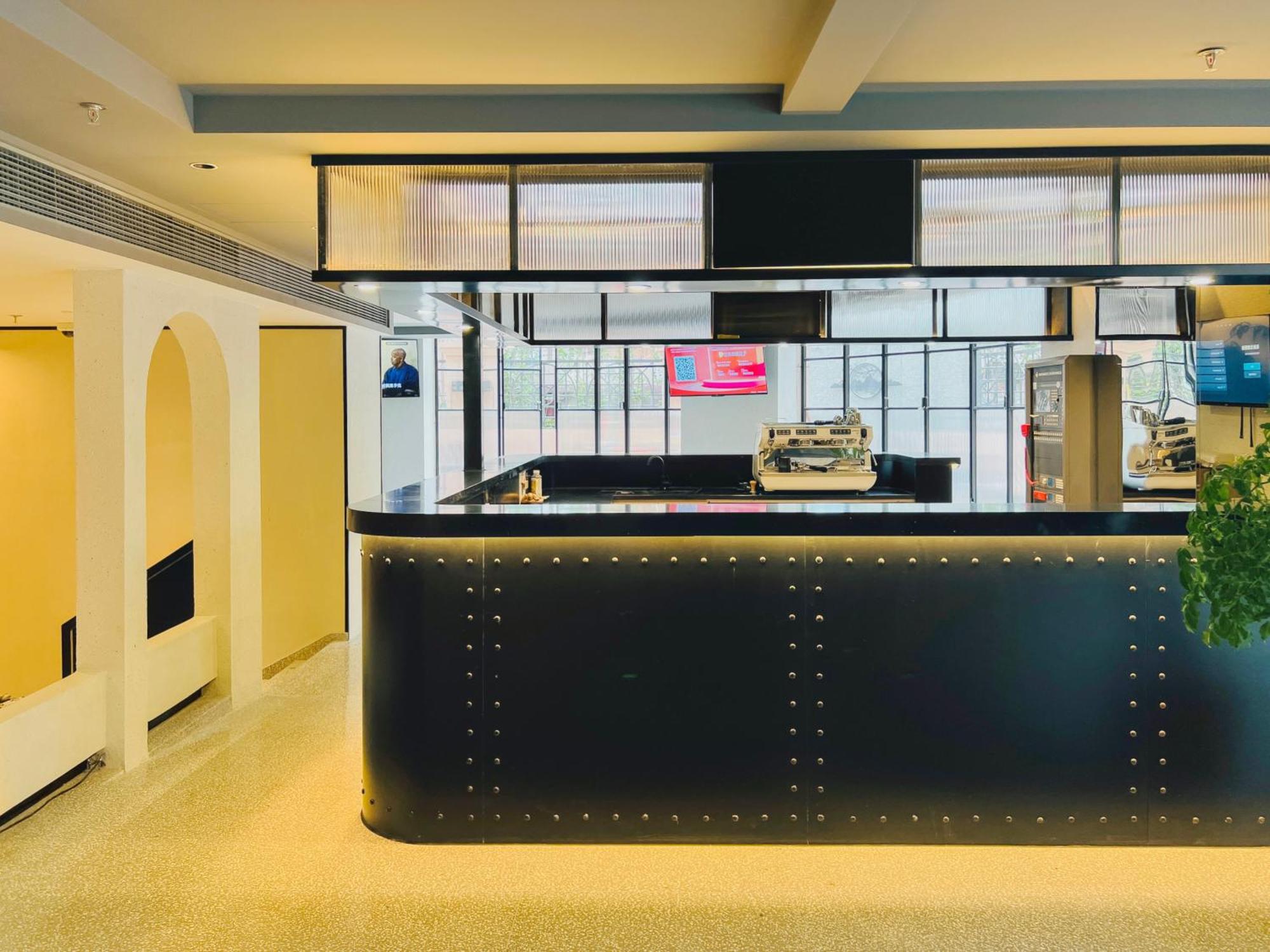 Dayin Garden Hotel -Near People'S Square & Nanjing Road-Large Social Area -Bar -Cafe -Gym -Free Laundry Luggage Storage -24H Front Desk-English Service Thượng Hải Ngoại thất bức ảnh