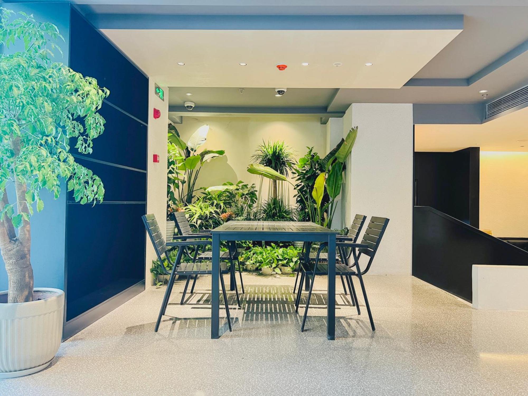 Dayin Garden Hotel -Near People'S Square & Nanjing Road-Large Social Area -Bar -Cafe -Gym -Free Laundry Luggage Storage -24H Front Desk-English Service Thượng Hải Ngoại thất bức ảnh